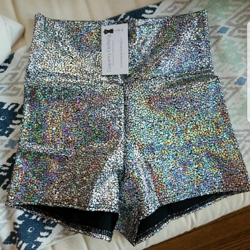 See Mercari: leapingflower